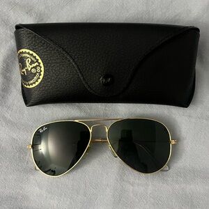 Ray-Ban Gold Frame Aviator Sunglasses